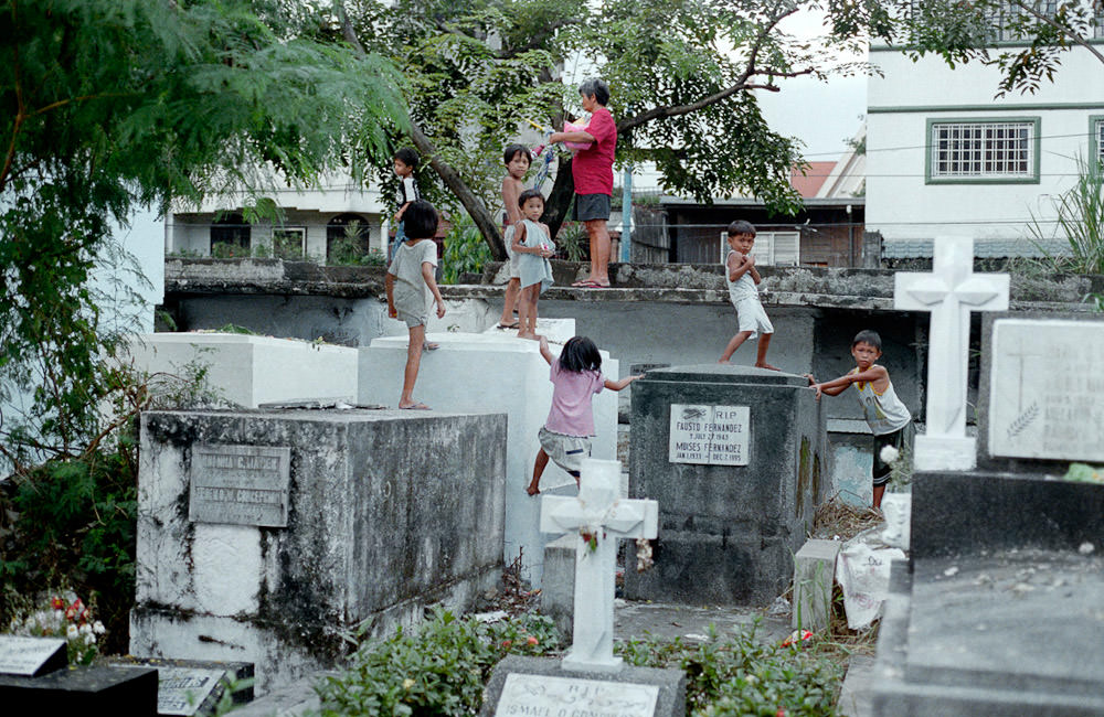 Город-кладбище в Маниле (21)